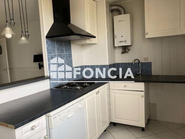 Location Appartement 2 pièces 34.86 m² - 7 RUE SARRET COUSSERGUE Le Cap D'agde 34300