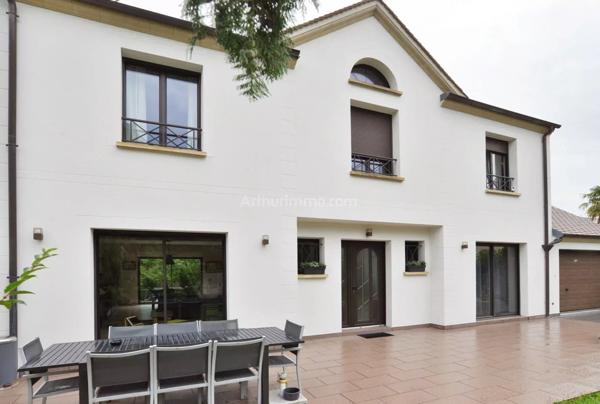 Vente Maison 7 pièces 210 m2 à Bry-sur-Marne