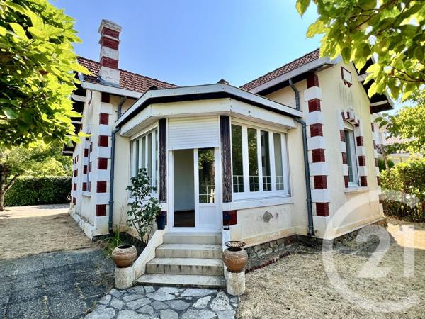 Maison à vendre  3 pièces - 63,49 m 2   ARCACHON  - 33