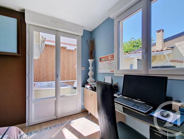 Maison à vendre  3 pièces - 63,49 m 2   ARCACHON  - 33
