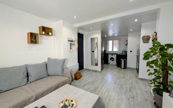Appartement à louer    2 pièces • 50,29 m2 Toulon