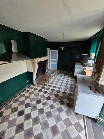 Maison de ville à vendre à Cluis dans l'Indre (36340), ref : CG/409