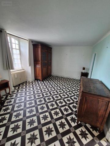 Maison de ville à vendre à Cluis dans l'Indre (36340), ref : CG/409