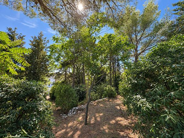 Terrain Sète 925 m²