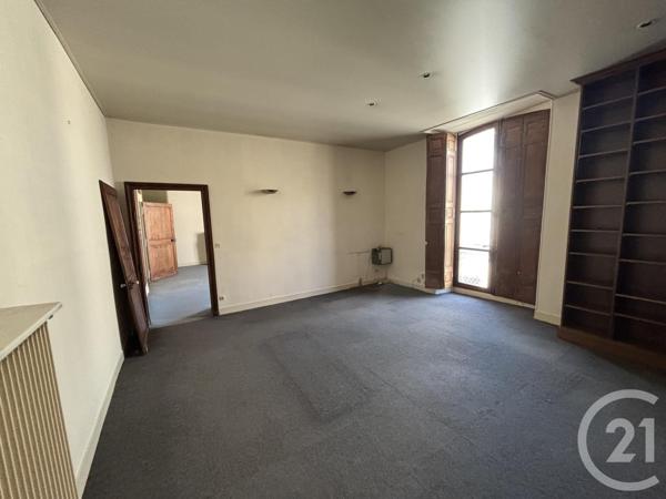 Immeuble à vendre  315 m2 MENNECY - 91