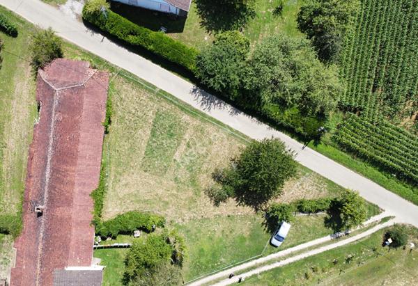 Longère bressane à rénover entre Cuiseaux et Louhans et ses 157 arcades à 10 minutes de l'autoroute A39 et à 40 minutes de l'autoroute A6