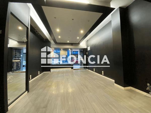 Location Local commercial 2 pièces 32.9 m² - 1-3-5-7 Rue de la Savonnerie Rouen 76000