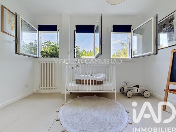 Maison à vendre 6 pièces 175 m² Sanary-sur-Mer