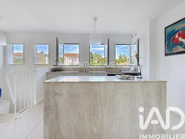 Maison à vendre 6 pièces 175 m² Sanary-sur-Mer