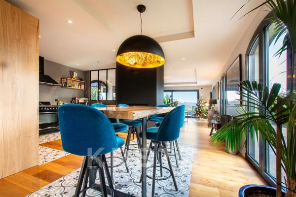 Maison familiale rénovée avec vue