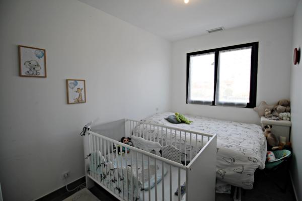 Maison 4 chambres garage jardin et piscine