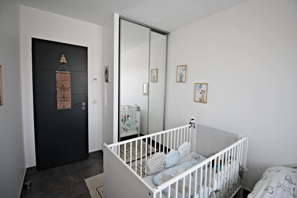 Maison 4 chambres garage jardin et piscine