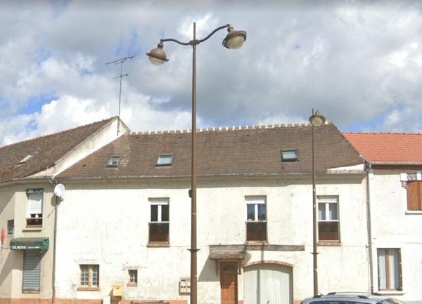 Appartement à vendre    1 pièce •  Pommeuse