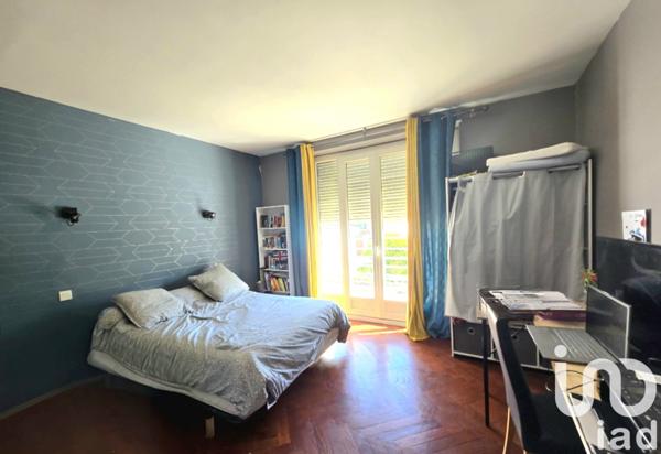 Maison 8 pièces de 180 m² à Lourdes (65100)