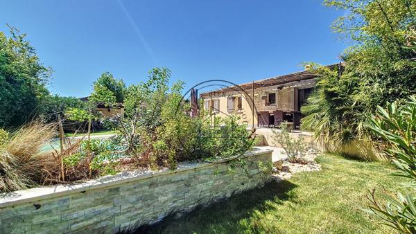 Cheval-Blanc (84460) MAISON FAMILIALE 128M² SUR 735M² AVEC PISCINE