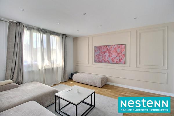 Appartement 3 pièces, dernier étage avec ascenseur, 2 balcons, 69330 MEYZIEU