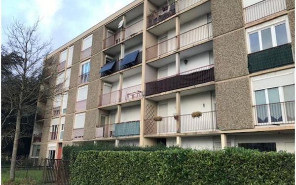 Appartement à vendre    2 pièces • 30,82 m2 Pessac