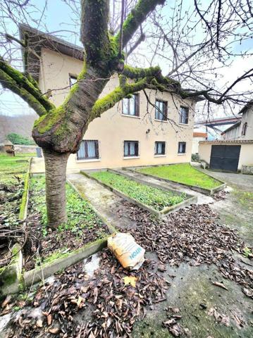 MAISON DE 1974 GROS POTENTIEL