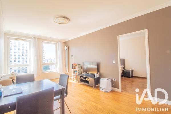 Appartement à vendre 4 pièces 77 m² Paris 19