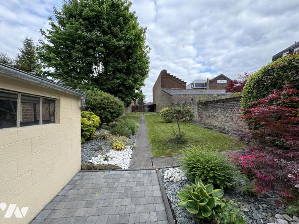 Maison bourgeoise Valenciennes proche Rhônelle 4 chambres possible 5 stationnement jardin clos