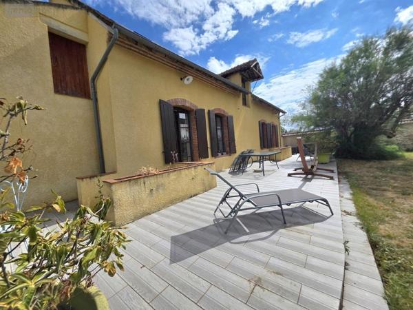 Maison à vendre à Mehun-sur-Yèvre dans le Cher (18500), ref : 18058-35