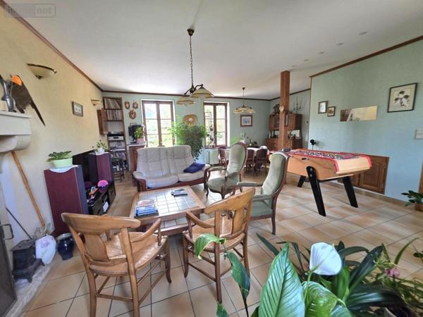 Maison à vendre à Mehun-sur-Yèvre dans le Cher (18500), ref : 18058-35