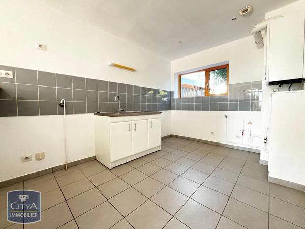 Maison à louer 3 pièces 81.35m² Bourges (18000)