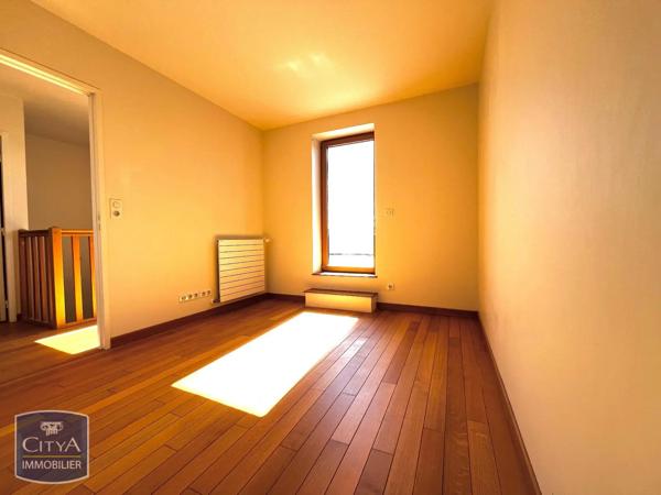 Maison à louer 3 pièces 81.35m² Bourges (18000)