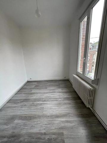 Location Appartement 3 pièces 60 m2 à Saint-Quentin