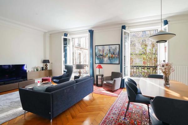 Appartement Paris 7 e - GROS CAILLOU / UNIVERSITÉ