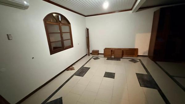 A Vendre: Villa 10 pièces avec piscine – Rémire-Montjoly - World Invest Patrimoine