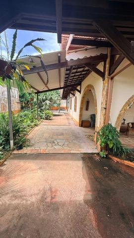 A Vendre: Villa 10 pièces avec piscine – Rémire-Montjoly - World Invest Patrimoine