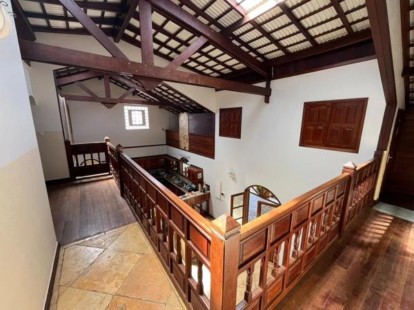 A Vendre: Villa 10 pièces avec piscine – Rémire-Montjoly - World Invest Patrimoine