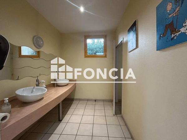 Location Local commercial 5 pièces 189 m² - 36 AVENUE DE FUMEL Villeneuve Sur Lot 47300