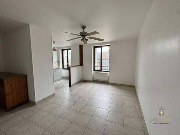 Immeuble à vendre 10 pièces de 214 m²