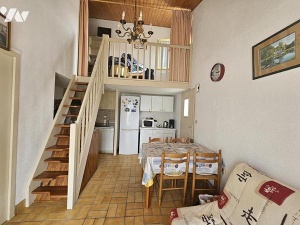 Un pavillon de type 3 et son emplacement de parking