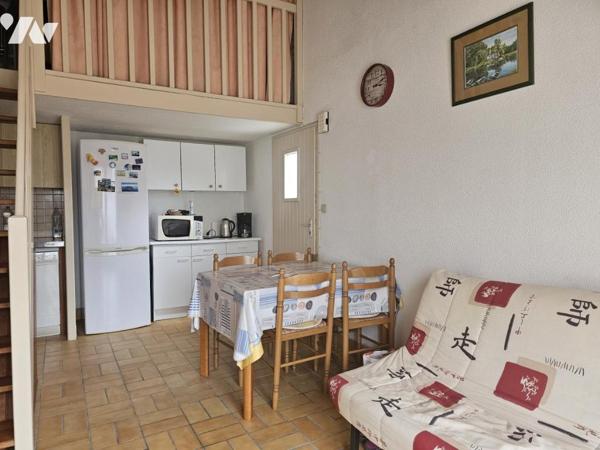 Un pavillon de type 3 et son emplacement de parking