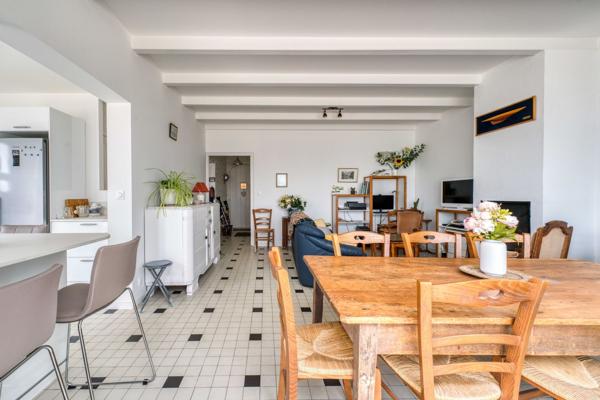 Maison en première ligne face à l’océan à Fouras