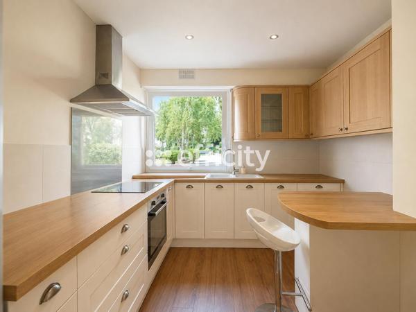 Appartement
         4 pièces
        - 91 m² Exclusivité 329 000 € *