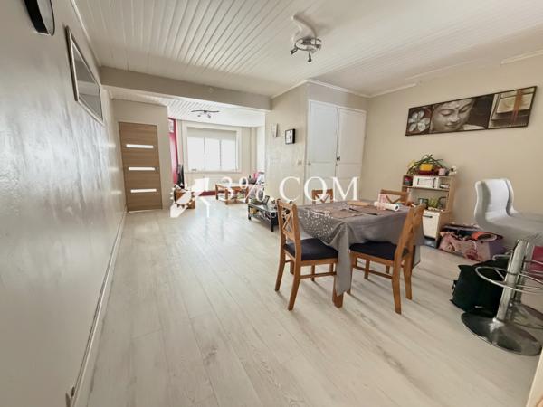 Maison 5 pièce(s) 3 chambre(s) 105 m²