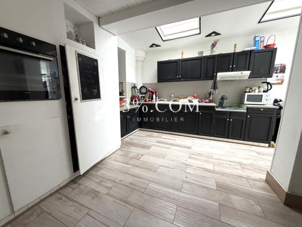 Maison 5 pièce(s) 3 chambre(s) 105 m²