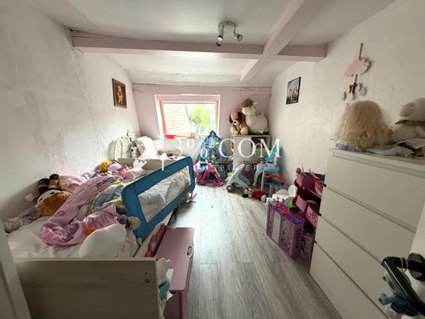 Maison 5 pièce(s) 3 chambre(s) 105 m²