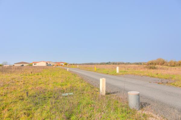 Programme de terrains 360 à 856 m²
