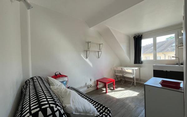 Appartement à louer    1 pièce • 10,90 m2 Caen