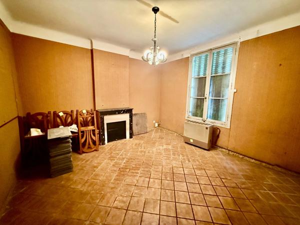 Maison à vendre 10 pièces VARENNES VAUZELLES (58)