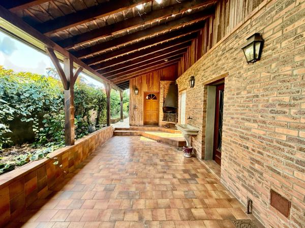 Maison à vendre 10 pièces VARENNES VAUZELLES (58)