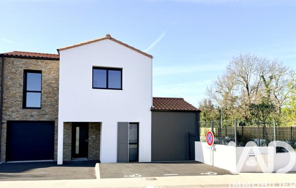 Maison à vendre 5 pièces 120 m² Les Sables-d'Olonne