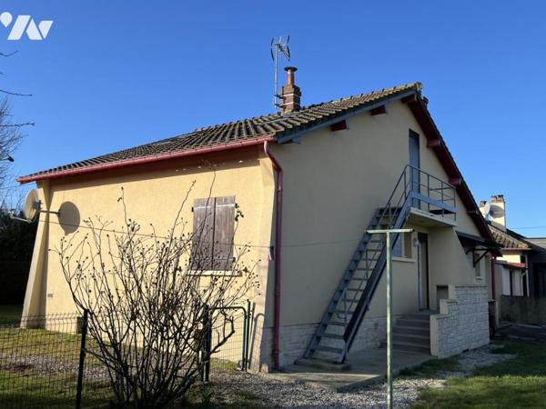 Houlgate, sur 520m² de jardin, maison de plain-pied avec combles aménageables.