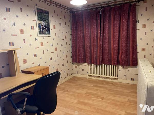 Houlgate, sur 520m² de jardin, maison de plain-pied avec combles aménageables.