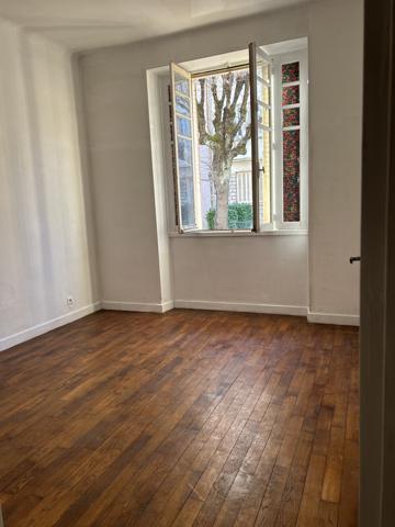 DIJON MONTCHAPET : APPARTEMENT EN RDC - CAVE